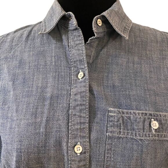 Gap Size M Denim Long Sleeve Button Down Top - Picture 2 of 11